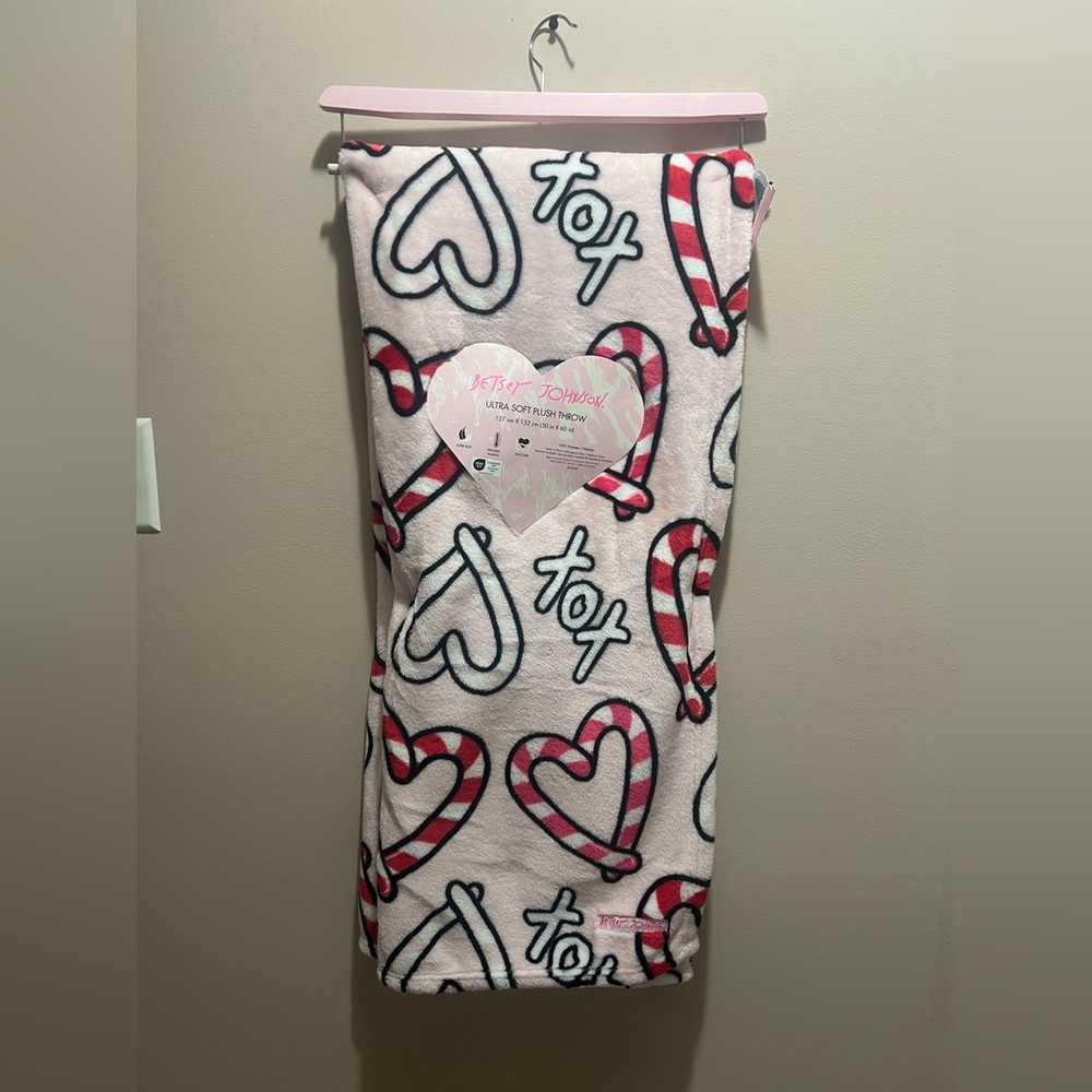 Betsey Johnson Christmas throw blanket